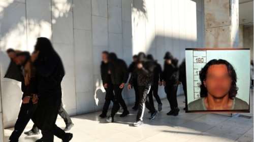 Κύκλωμα εκβιαστών: Η αδίστακτη συμμορία με ξυλοδαρμούς, ναρκωτικά και εμπρησμούς - Ο καβγάς με μαχαίρια στη Σαντορίνη