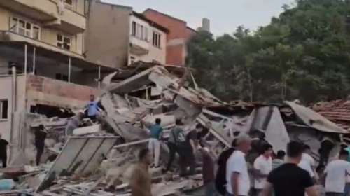 Σεισμός 6,1 Ρίχτερ στην Τουρκία, αισθητός στην Κωνσταντινούπολη και το Αιγαίο - Κατέρρευσαν κτίρια [βίντεο]