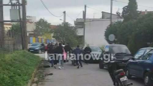Βίντεο από συμπλοκή μαθητών έξω από σχολείο στη Λαμία