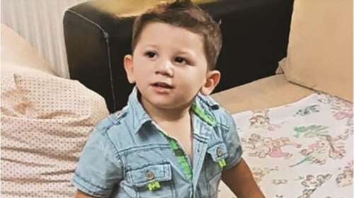 Πώς αντέδρασε ο 37χρονος λήπτης όταν έμαθε για το δώρο ζωής από τον 3χρονο Άγγελο [βίντεο]