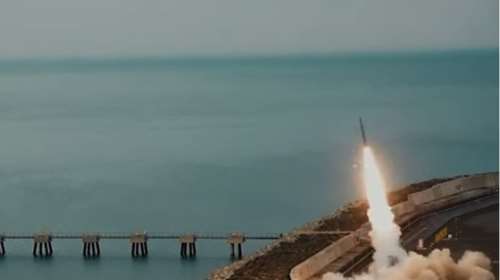 H Τουρκία έκανε νέα δοκιμαστική εκτόξευση του &quot;Tayfun&quot; - Ποιες χώρες μπορεί να χτυπήσει ο βαλλιστικός πύραυλος