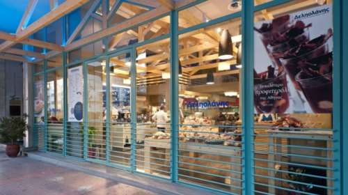 Δεληολάνης - Σαλαπατάρας: Σύμπραξη από τον &quot;άρχοντα&quot; του παγωτού και τον &quot;βασιλιά&quot; του catering