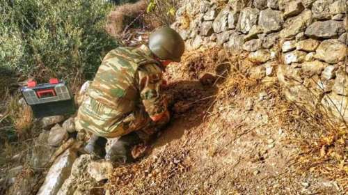 Σάμος: Εξουδετερώθηκε γερμανική νάρκη δίπλα στο δημοτικό σχολείο Κουμεΐκων