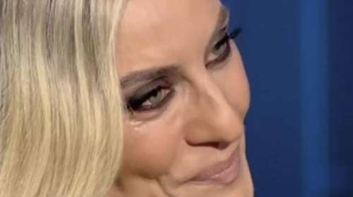 &quot;Λύγισε&quot; η Ελεονώρα Μελέτη: &quot;Φέρτε κανένα χαρτομάντηλο, δεν είναι ντροπή!&quot;