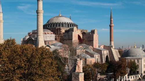 Παρέμβαση UNESCO για την Αγιά Σοφιά: Η Τουρκία έχει συγκεκριμένες δεσμεύσεις και νομικές υποχρεώσεις - Σήμερα η απόφαση