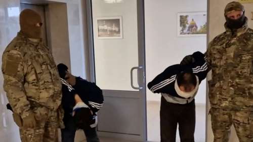 Μακελειό στην Μόσχα: Νέα βίντεο με τη σύλληψη και ανάκριση των υπόπτων - Με δεμένα μάτια στην επιτροπή ερευνών