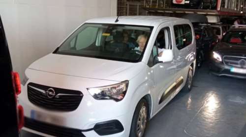 Μπόρις Τζόνσον: Διακοπές στα Νέα Στύρα Εύβοιας για τον Βρετανό πρώην πρωθυπουργό [εικόνες]