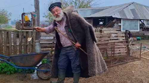 Κατέρρευσε ο κτηνοτρόφος που αποχαιρέτησε με λυγμούς 450 πρόβατα - Νοσηλεύεται με εγκεφαλικό