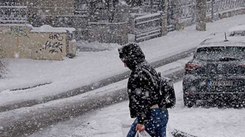 Καιρός: Νέα ψυχρή εισβολή την Παρασκευή με τσουχτερό κρύο και χιόνια - Πότε επιστρέφει η &quot;άνοιξη&quot;