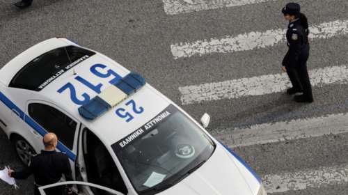 Συμπλοκή μεταξύ οργανωμένων οπαδών στη Λεωφ. Αλεξάνδρας: Έπεσαν πυροβολισμοί - Τρεις τραυματίες και 70 προσαγωγές