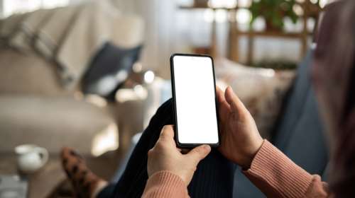 Μάστιγα οι τηλεφωνικές απάτες: Επιτήδειοι απέσπασαν 46.500 ευρώ από δύο γυναίκες - Τι συμβουλεύει η ΕΛ.ΑΣ.