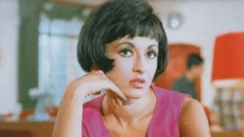 Μάρθα Καραγιάννη: &quot;Οι φίλοι της δεν ήξεραν ότι ήθελε να αποτεφρωθεί&quot; - &quot;Καρφιά&quot; για την κολλητή της Ντόρα Δούμα [Βίντεο]