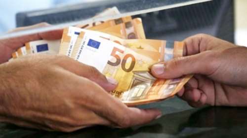 Επίδομα 400 ευρώ σε επιστήμονες: Την άμεση καταβολή του ζητούν εννέα επιστημονικοί σύλλογοι