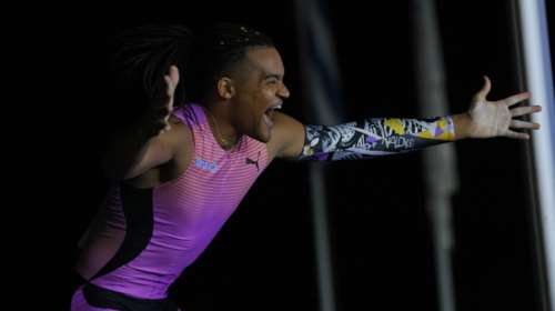 Ασταμάτητος ο Εμμανουήλ Καραλής στο Fly Athens 2025: Πήδηξε πάνω από τα 6 μέτρα - Στο &quot;πόδι&quot; το Καλλιμάρμαρο