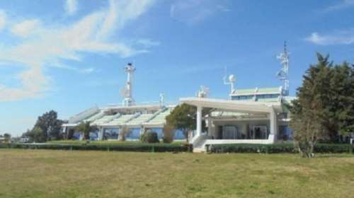 Τα ακίνητα γνωστών οικογενειών σε Γλυφάδα και Π. Ψυχικό που βγαίνουν στο &quot;σφυρί&quot;