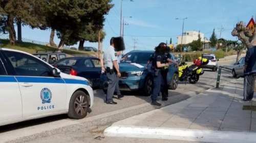 Τραγωδία στη Ραφήνα: Νεκρός ηλικιωμένος που παρασύρθηκε από... σταθμευμένο όχημα [Εικόνες - Βίντεο]