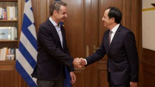 Στην Αθήνα ο Χριστοδουλίδης - Συνάντηση του πρωθυπουργού με τον νέο πρόεδρο της Κύπρου