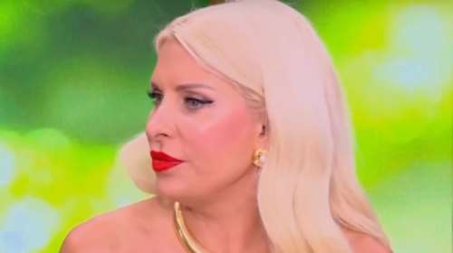 Ελένη Μενεγάκη: &quot;Με το να βγαίνει μπροστά ο Κασσελάκης με τον Τάιλερ, έχει βάλει μεγάλο λιθαράκι για να αλλάξει...&quot;