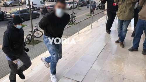 Θεσσαλονίκη: Προκλητικός ο τράπερ που ξυλοκόπησε τον φοιτητή - &quot;Μη γράφετε ψέματα, εσύ δεν είσαι κάτι για να σου μιλήσω&quot;