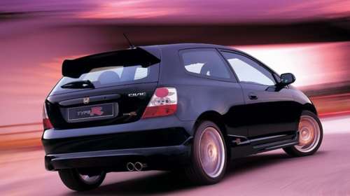 Το &quot;τάπερ&quot; της καρδιάς μας γίνεται 25 ετών