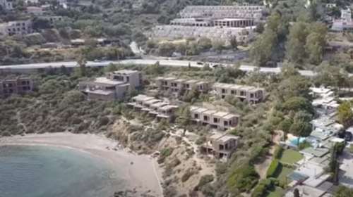 Το &quot;ξενοδοχείο της χούντας&quot; στην Αλθέα της Αγίας Μαρίνας που είχε γίνει ερείπιο, απέκτησε η HIG Capital