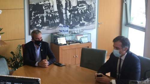 Αρκουμανέας (ΕΟΔΥ): Αναμένουμε αύξηση των κρουσμάτων κορονοϊού - Μέχρι και τα 23 έτη ο μέσος όρος ηλικίας νοσούντων