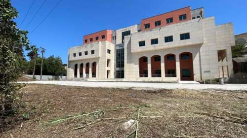 Κέρκυρα: Καλλιεργούσε κάνναβη δίπλα στο... Δικαστικό Μέγαρο