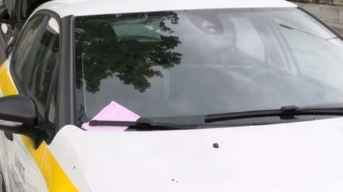 Θεσσαλονίκη: Η δημοτική αστυνομία έκοψε κλήση σε αυτοκίνητο του... δήμου [βίντεο]