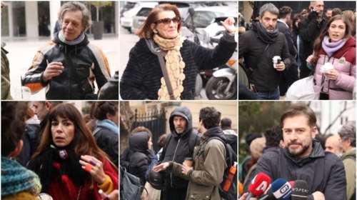 Ποιοι γνωστοί καλλιτέχνες βρέθηκαν στη συγκέντρωση έξω από το Ωδείο Αθηνών [εικόνες]