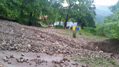 Κακοκαιρία Elias: Αποκλεισμένο το Παλαιοχώρι Καλαμπάκας λόγω καθίζησης του οδοστρώματος του επαρχιακού δρόμου