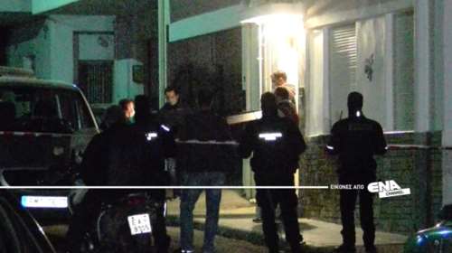 Σοκ στη Δράμα: Τσακώθηκε με τη μητέρα του και την έπνιξε με μαξιλάρι