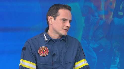 Σεισμός στην Τουρκία: &quot;Η Αϊρίν δεν μας άφηνε το χέρι&quot;- Η εξομολόγηση του διασώστη Νίκα και η αποκάλυψη για το σκυλάκι