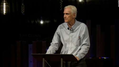 Forbes: Ο νέος μεγιστάνας του πετρελαίου που αγαπά... τη Βίβλο και ενοχλείται από τον Μπάιντεν