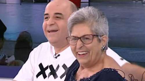 Ξεσπά η μητέρα του Μάρκου Σεφερλή για τις αντιδράσεις: &quot;Ζήλια για το παιδί μου, έχει φτύσει αίμα για να κάνει όνομα&quot;