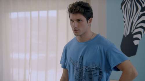 Ντάνιελ Νούρκα: Είμαι από την Αλβανία, αλλά γεννήθηκα εδώ - Γιατί να μην μπορώ να πω την άποψή μου; [βίντεο]