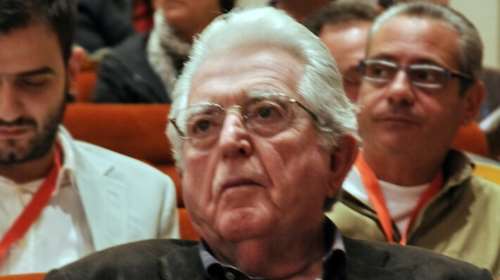 Πέθανε ο δημοσιογράφος και πρώην πρόεδρος της ΕΣΗΕΑ, Μανώλης Μαθιουδάκης