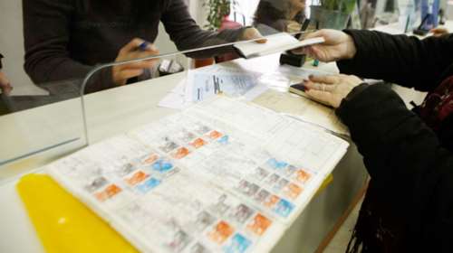 Άτοκες δόσεις και &quot;2η ευκαιρία&quot; και για τα χρέη στα ασφαλιστικά ταμεία