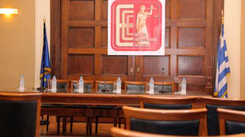 Οι ενώσεις των δικαστικών αντιδρούν στο &quot;φιρμάνι&quot; του υφυπουργού Δικαιοσύνης: &quot;Ευθεία παρέμβαση, μας απευθύνει υποδείξεις&quot;