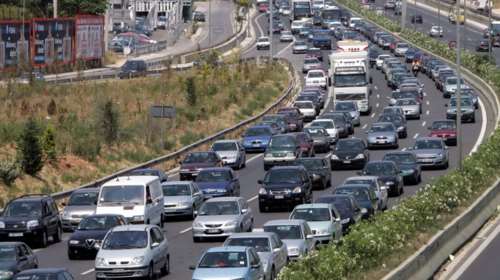 Τεράστιο μποτιλιάρισμα στον Κηφισό - Ουρές χιλιομέτρων στην Εθνική οδό