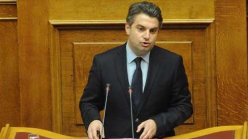 Κόντρα ΝΔ - ΠΑΣΟΚ για τις δηλώσεις Κωνσταντινόπουλου - &quot;Δεν αποδεχόμαστε ούτε Μητσοτάκη ούτε Τσίπρα για επόμενο πρωθυπουργό&quot;