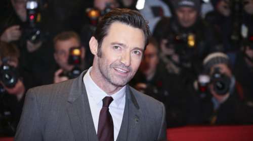 Χιου Τζάκμαν: Νόμιζα ότι το &quot;I Will Always Love You&quot; της Γουίτνεϊ Χιούστον γράφτηκε για μένα!