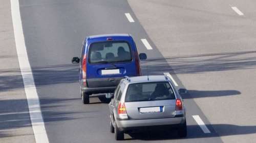 Απίστευτο και όμως αληθινό: Ζευγάρι στη Λάρισα τράκαρε ο ένας τον άλλον