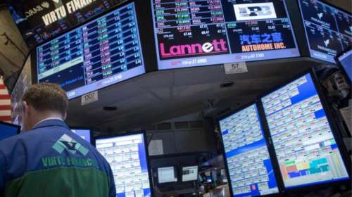 Μεγάλες απώλειες στη Wall Street λόγω της μετάλλαξης Δέλτα - Βουτιά άνω των 700 μονάδων ο Dow Jones