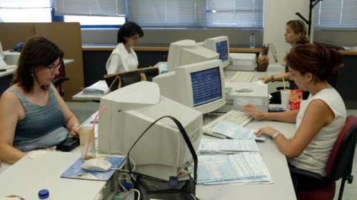 Αυτοί είναι οι νέοι μισθοί στο Δημόσιο από το 2024: Αναλυτικοί πίνακες για υπαλλήλους, πανεπιστημιακούς, γιατρούς, ένστολους