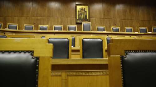 Αντιεξουσιαστές απειλούν ανακρίτρια: &quot;Την επόμενη φορά οι σφαίρες θα βρουν τον στόχο τους&quot; - Παρέμβαση της Ένωσης Δικαστών