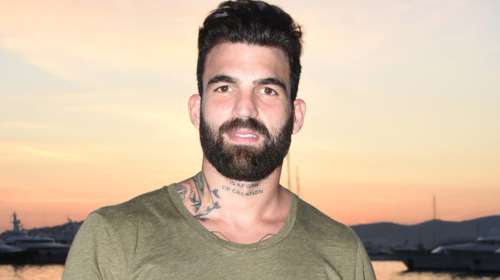 Δημήτρης Αλεξάνδρου: Τον στοχοποίησαν άδικα για revenge porn - &quot;Έκλαιγε και με παρακάλεσε να πω ότι δεν είναι αυτός&quot; [Βίντεο]