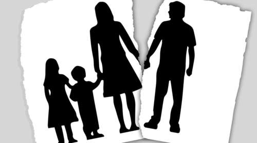 Διαζύγια - Ανατρεπτική δικαστική απόφαση: Οι παππούδες θα πληρώνουν τη διατροφή όταν δεν μπορεί ο πατέρας