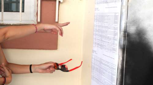 Βάσεις 2020: Μπήκε στο πανεπιστήμιο με ...λευκή κόλλα και βαθμό 0,6