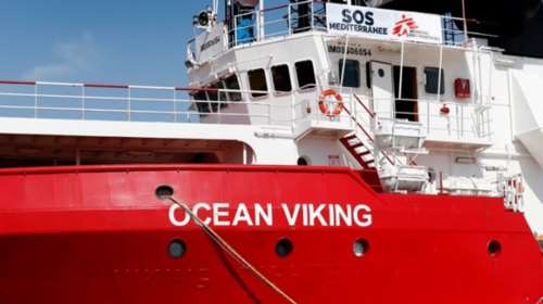 Ocean Viking: Διέσωσε 129 μετανάστες στη Μεσόγειο [βίντεο]