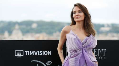 Νέος έρωτας για την Αντζελίνα Τζολί: Τι δουλειά κάνει ο γοητευτικός άντρας που έχει δίπλα της